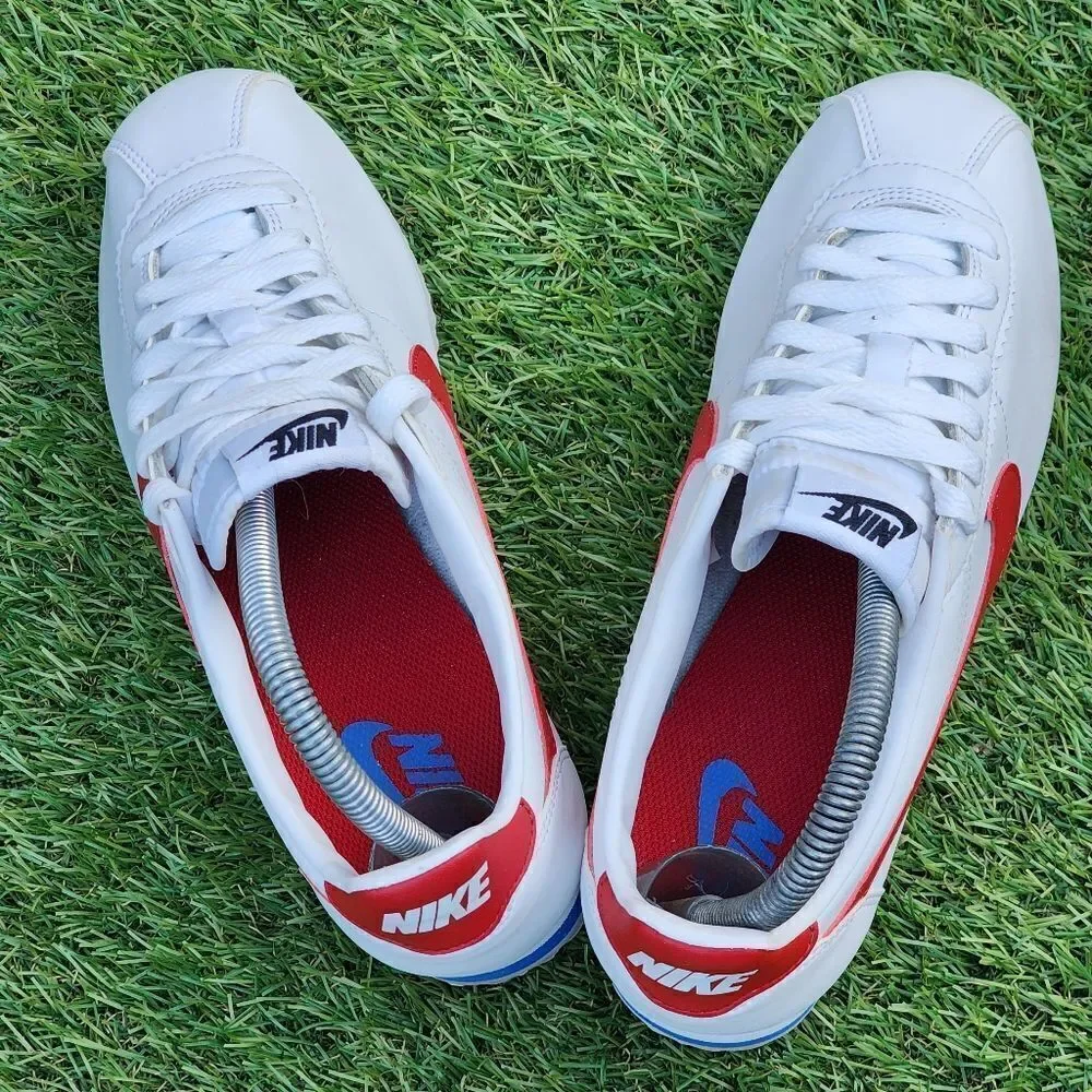 NIKE CLASSIC CORTEZ - Womens Sneakers - SIZE 8